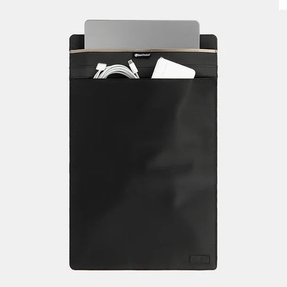 Faraday laptop case with laptop inside for signal protection